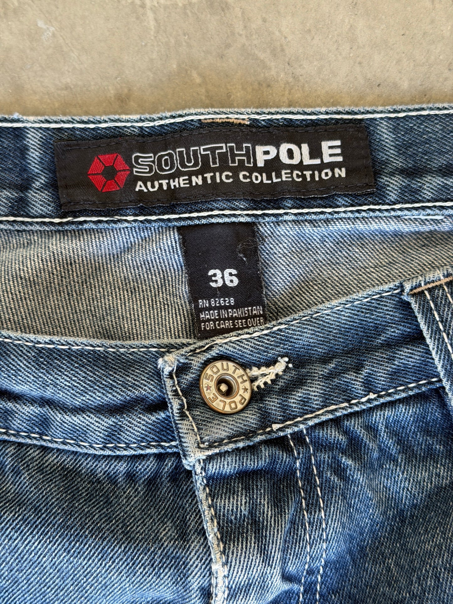 Vintage baggy south pole denim