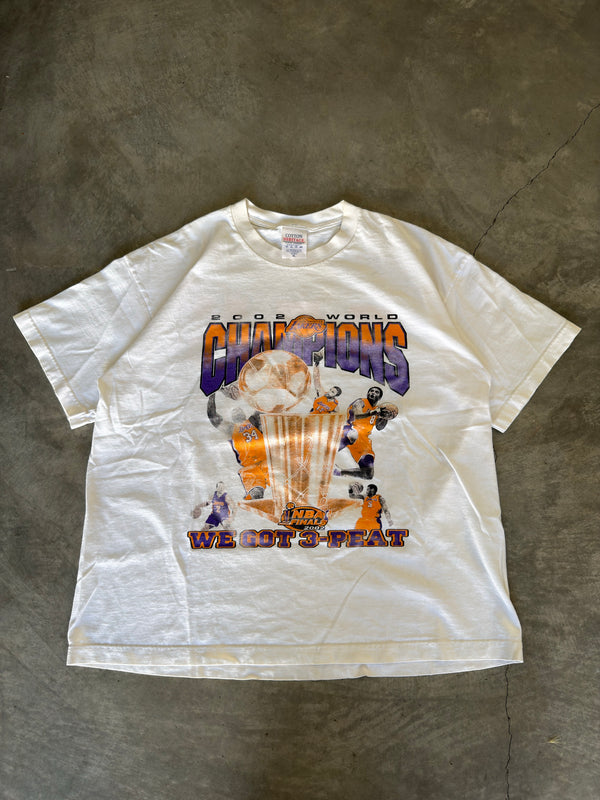 2002 NBA Lakers world champion tee