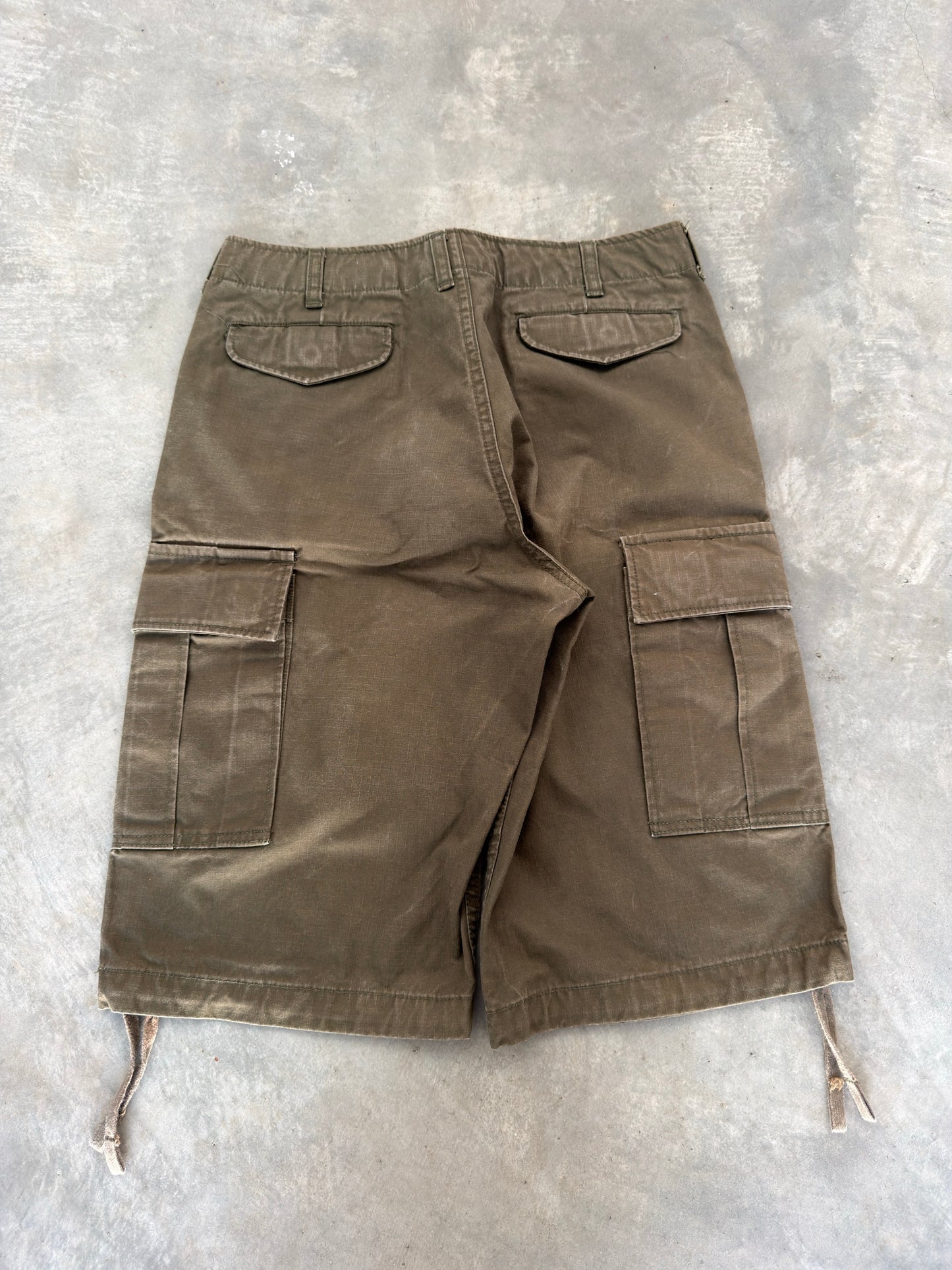 2003 general research cargo shorts