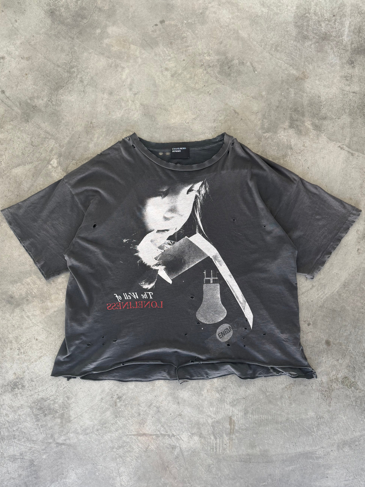 The well of Loneliness tee