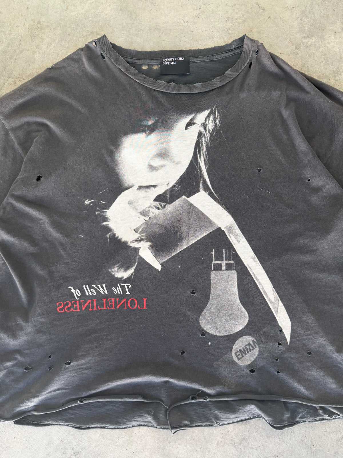 The well of Loneliness tee