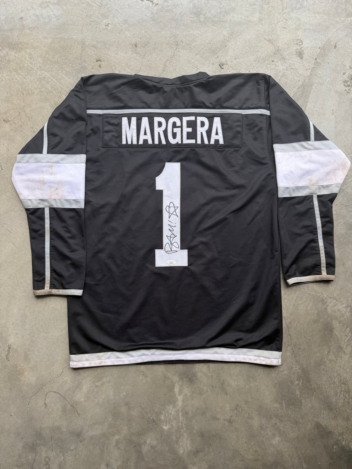 Jackass signed Bam Margera Jersey