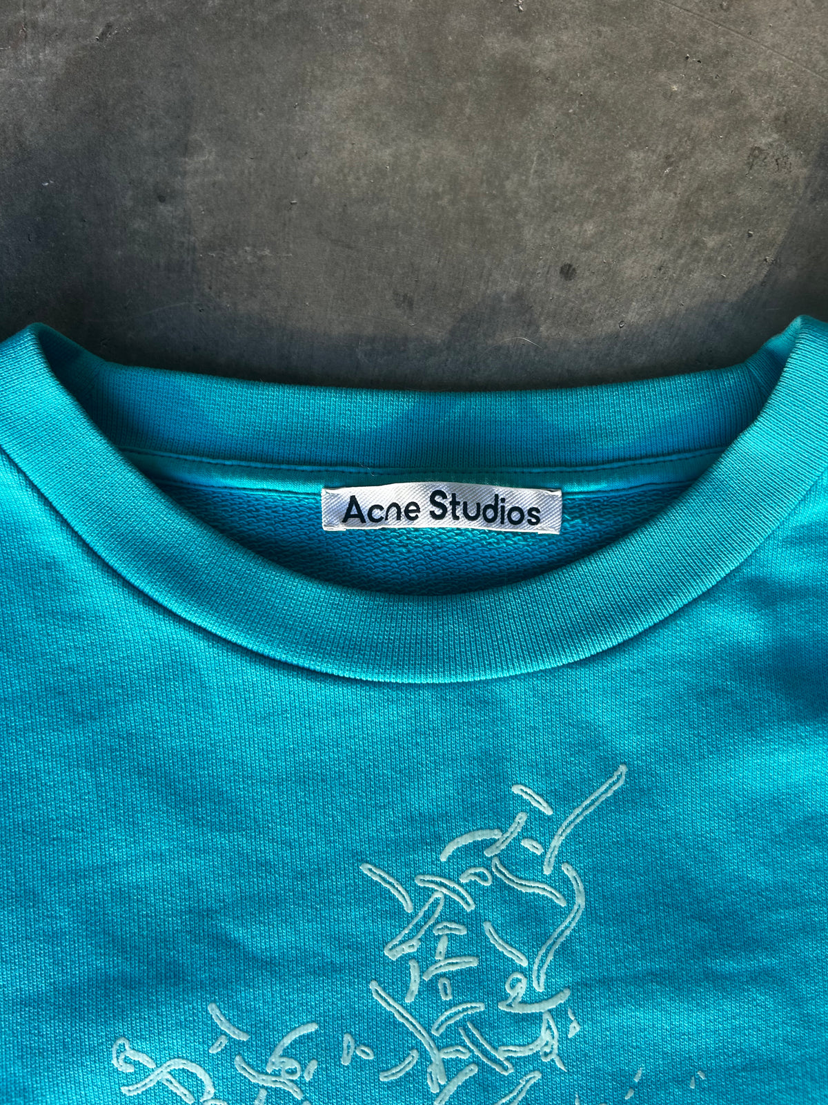 glow in the dark sweater