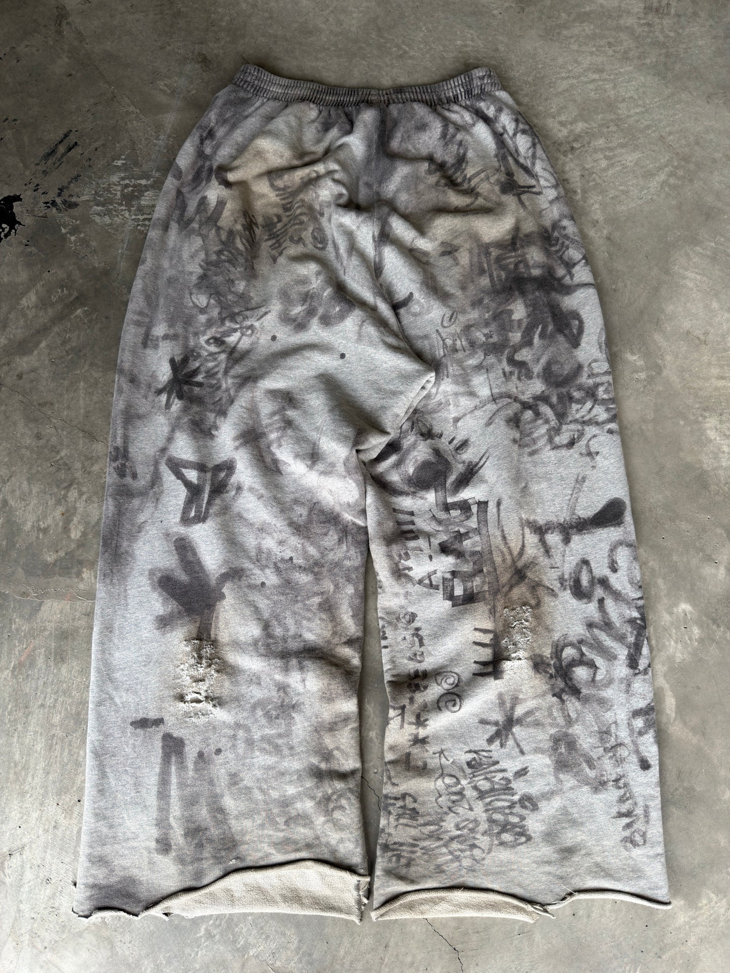 Balenciaga SS23 grey skater sweatpant