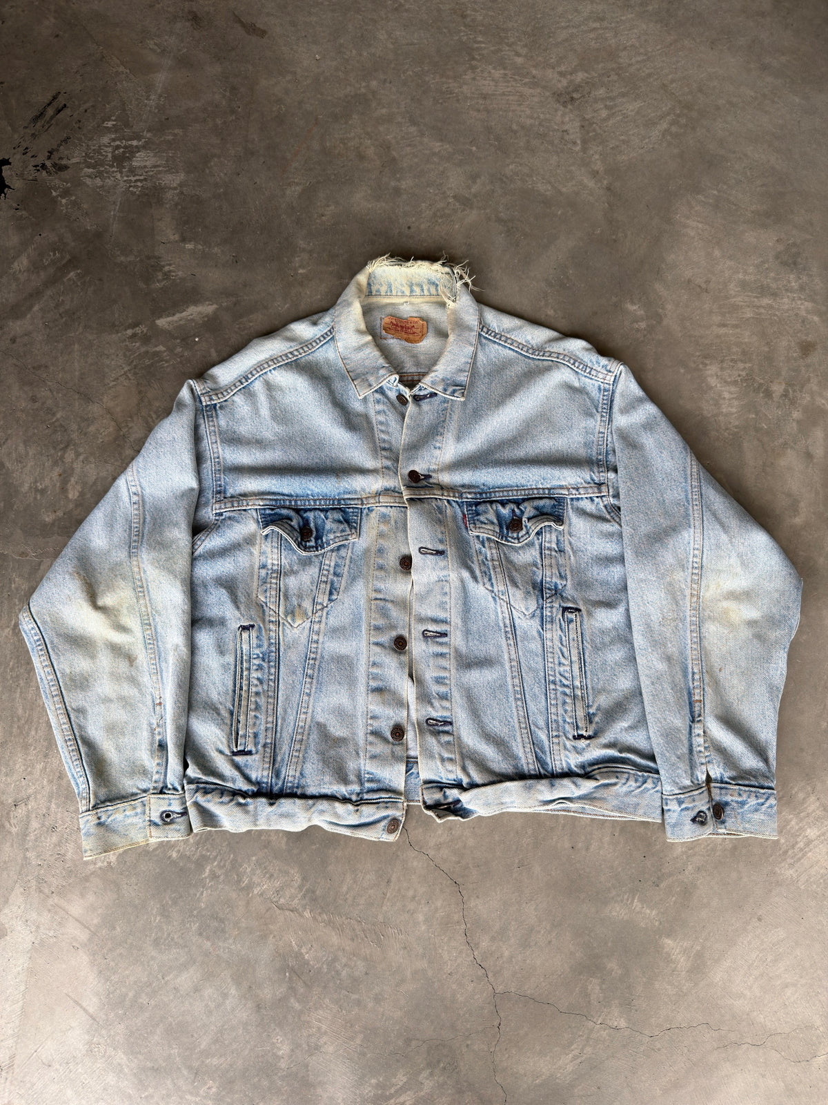 80s light wash denim jacket