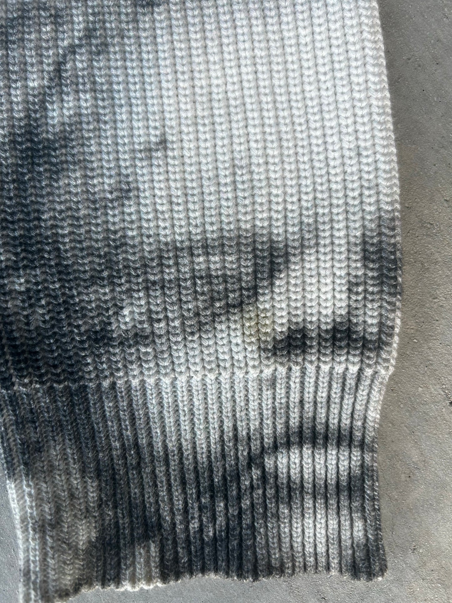 Supreme x H.R. Giger baby sweater