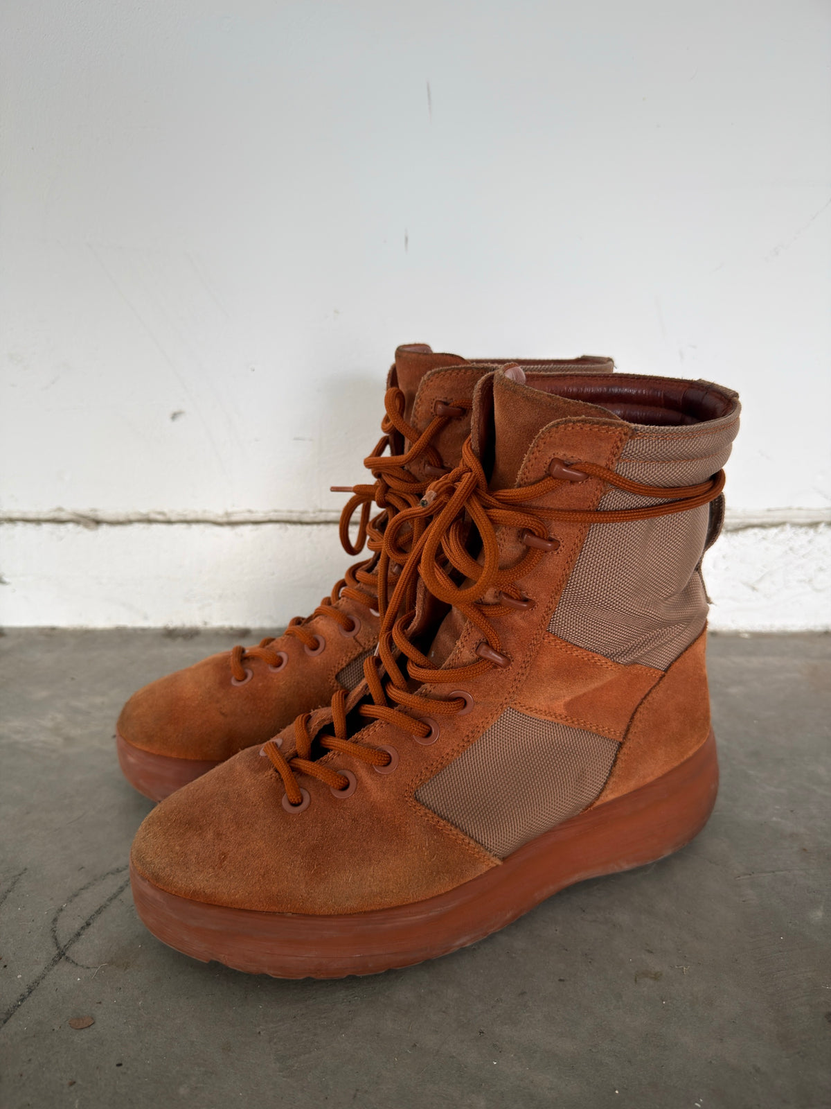 szn 3 burnt Sierra combat boot