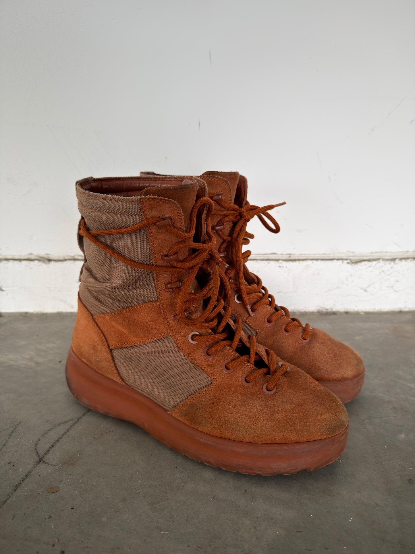 Yeezy szn 3 burnt Sierra combat boot