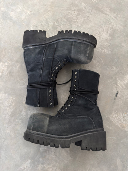 Balenciaga canvas stomper boot
