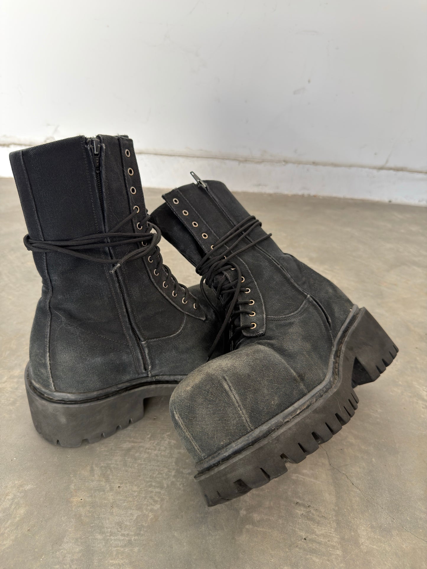Balenciaga canvas stomper boot
