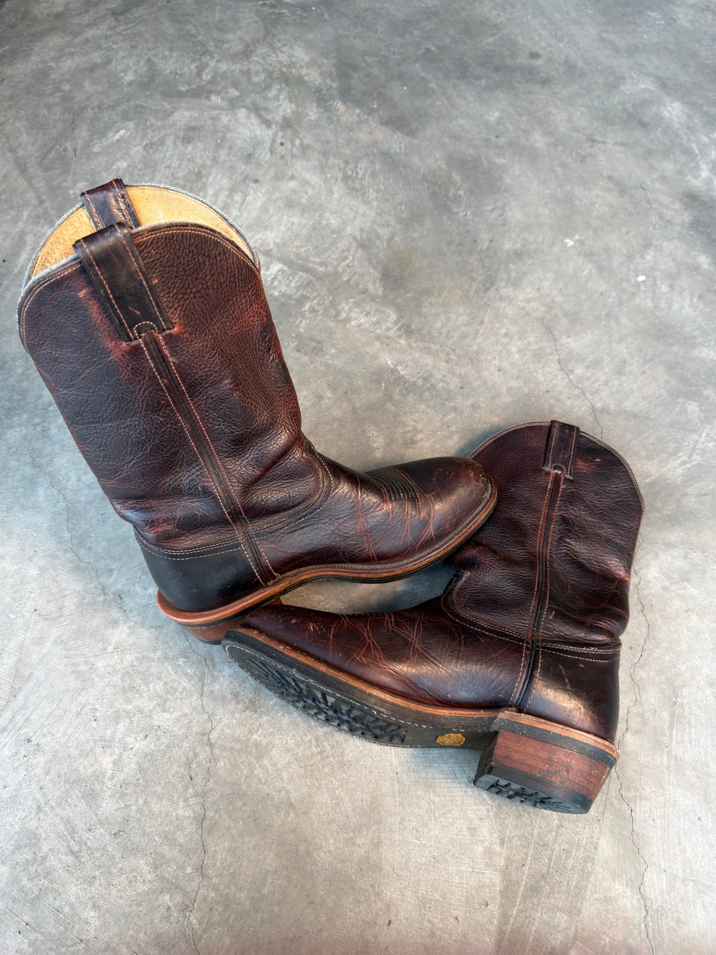 vintage chippewa boots