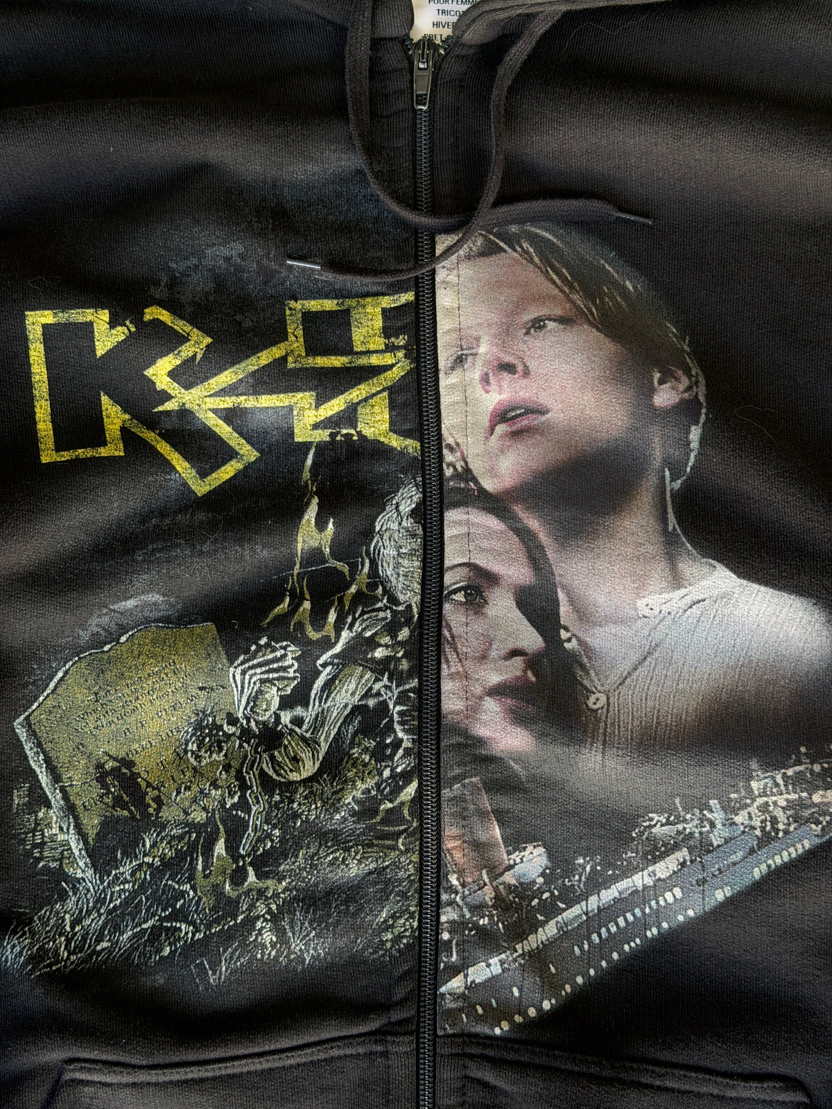 titanic zip up