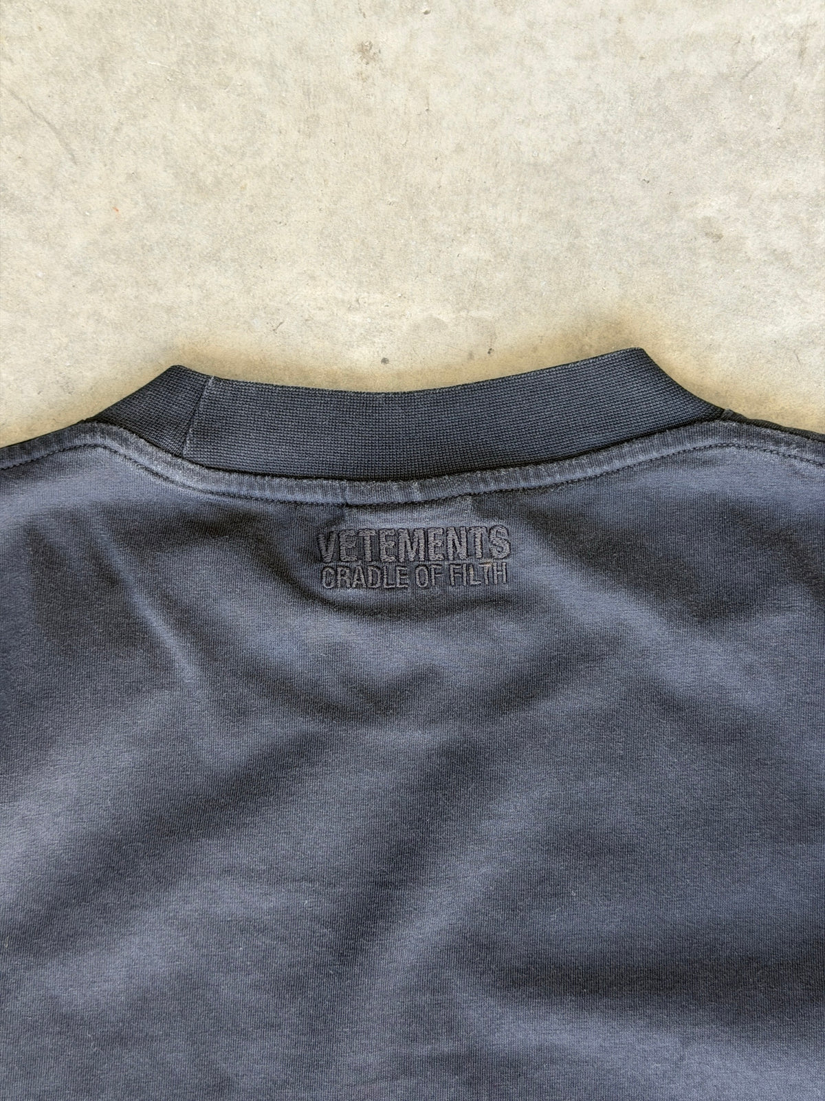 oversized black tee