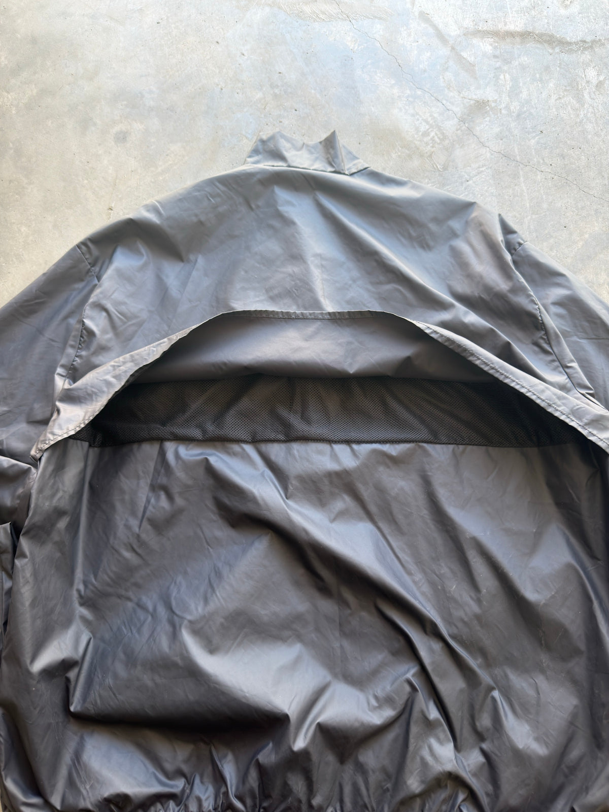 Season 3 utility windbreaker