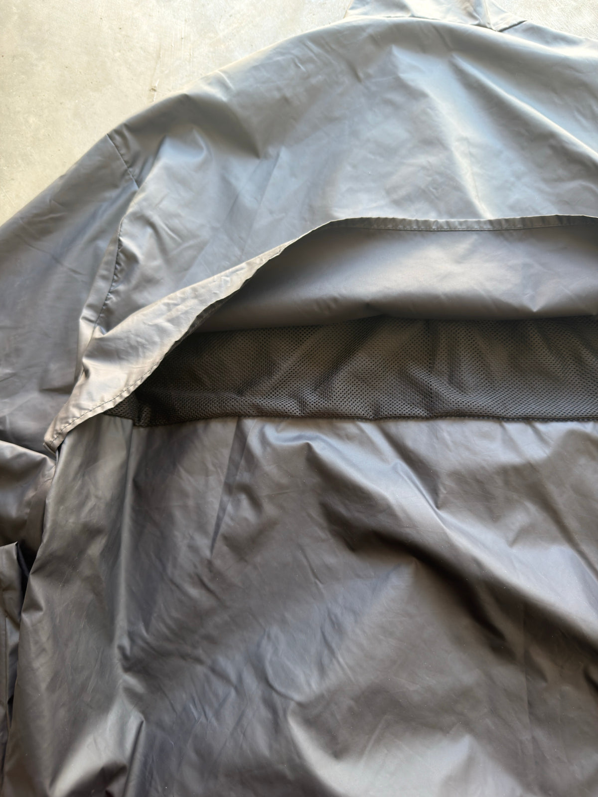 Season 3 utility windbreaker