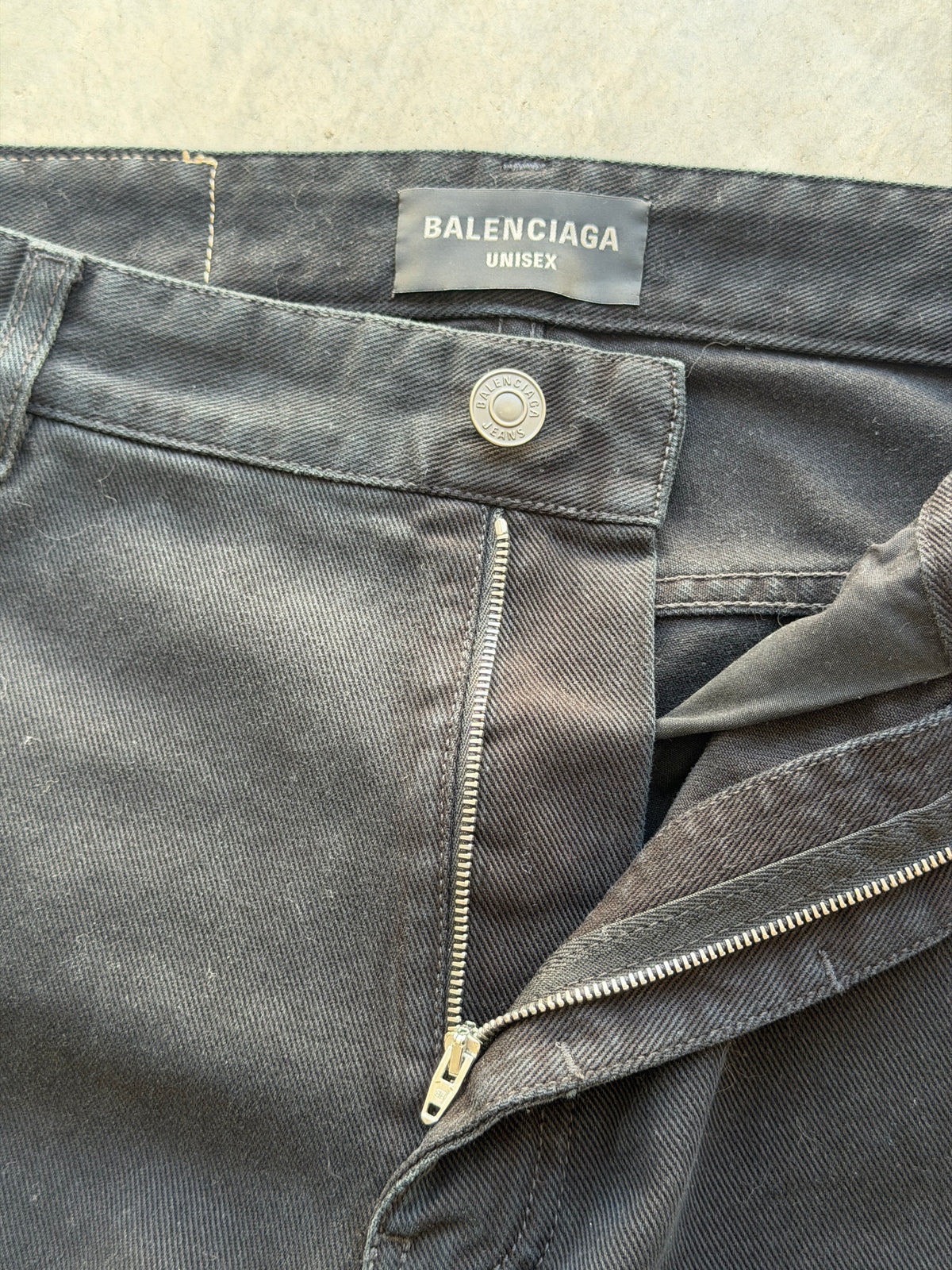 sun washed carpenter denim