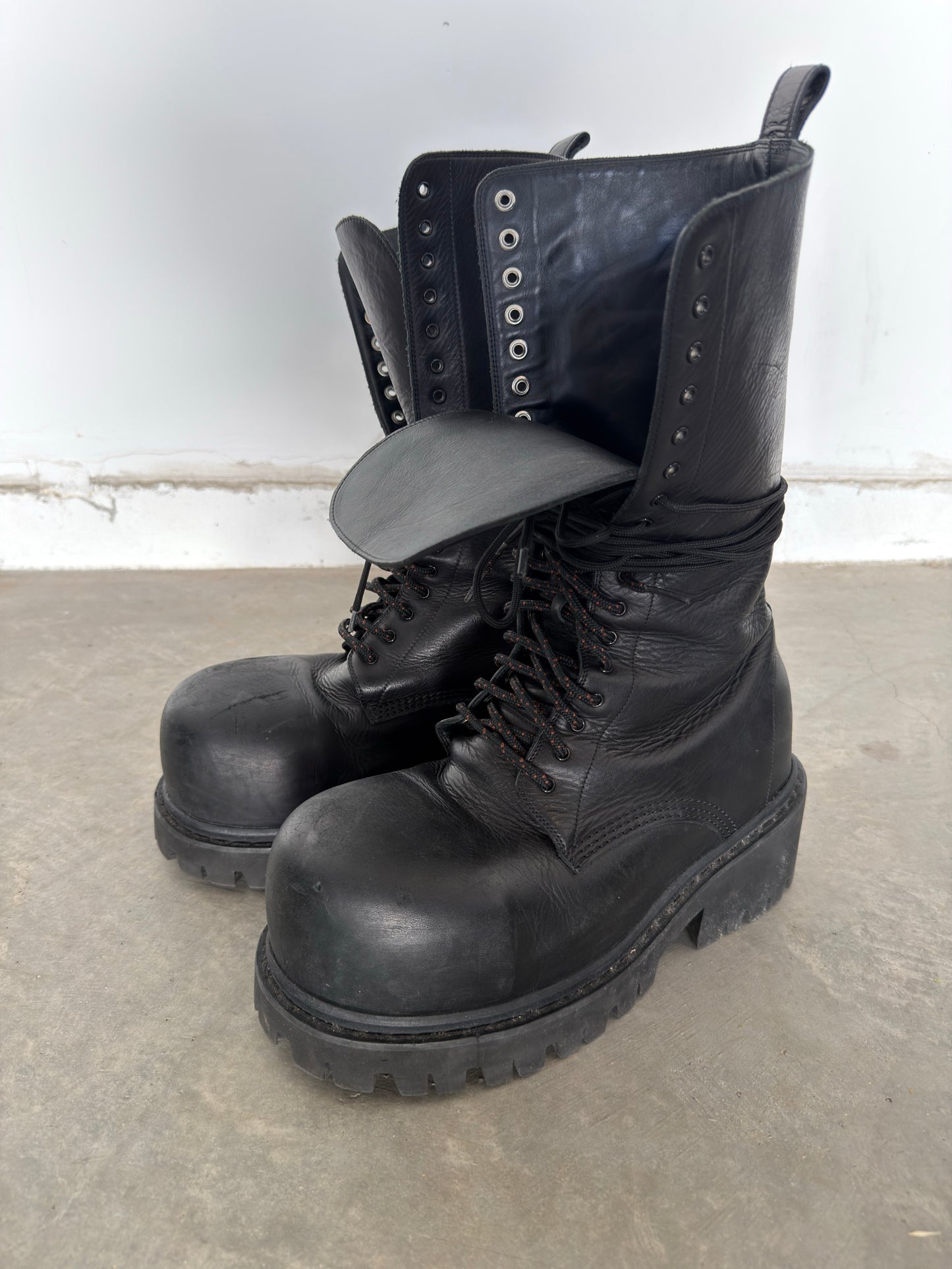 Balenciaga AW24 runway stomper boots