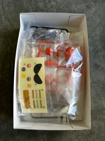 Hysteric glamour windup toy