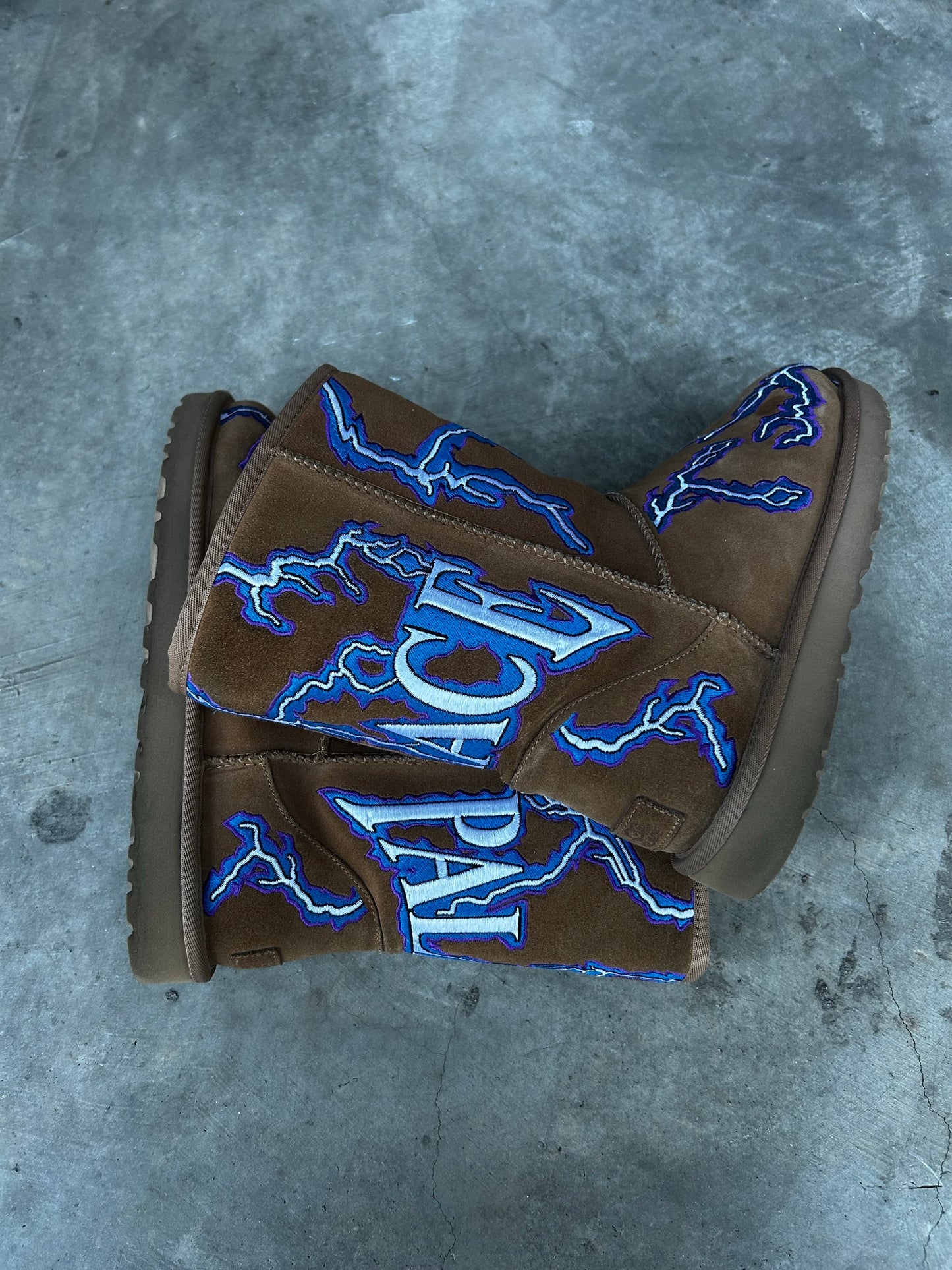 Palace lightning uggs