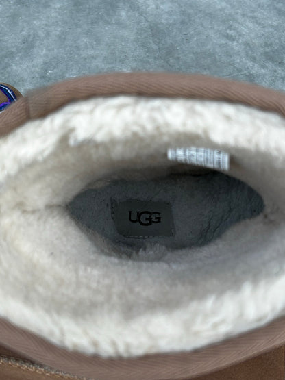 Palace lightning uggs