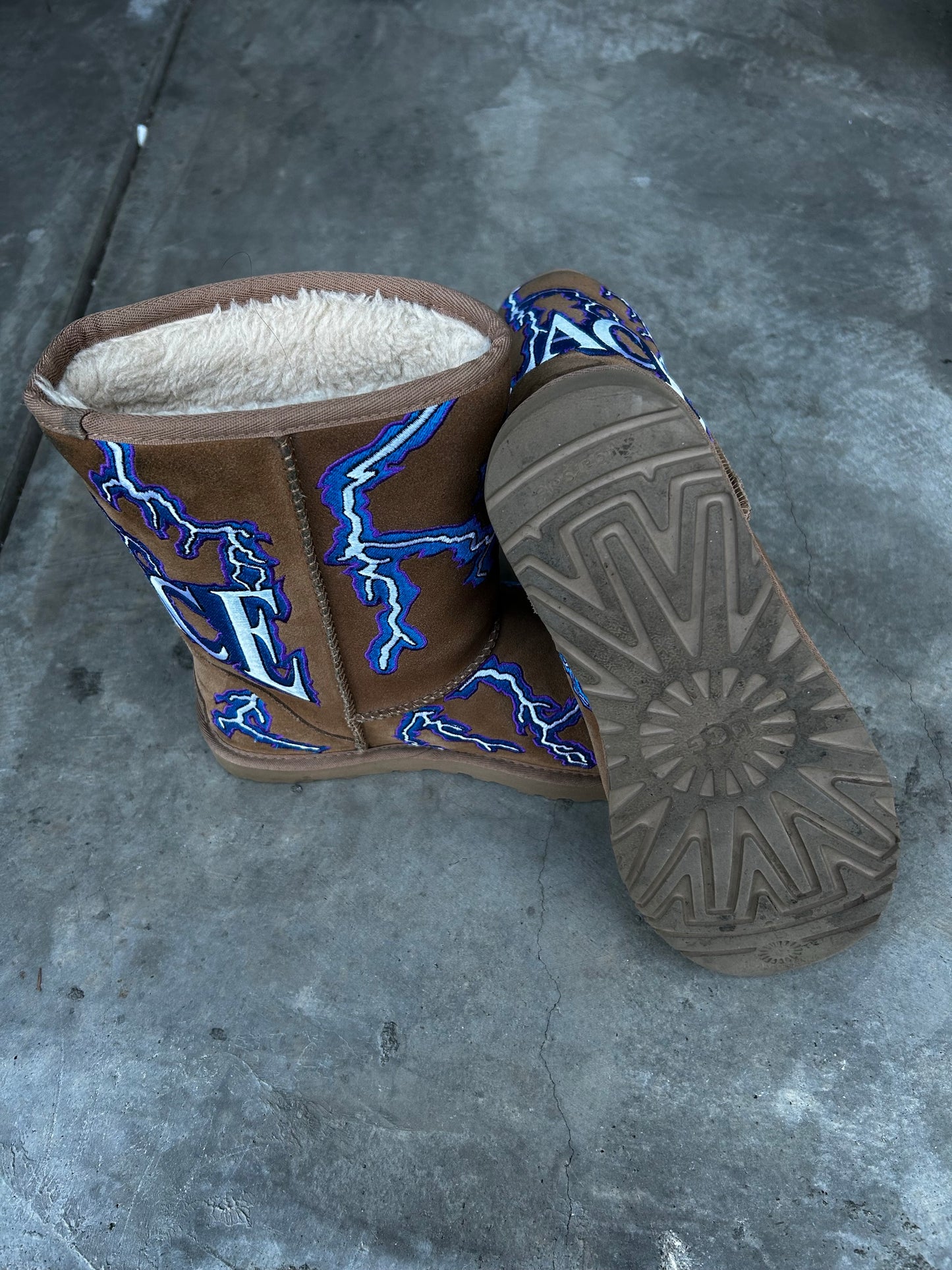 Palace lightning uggs