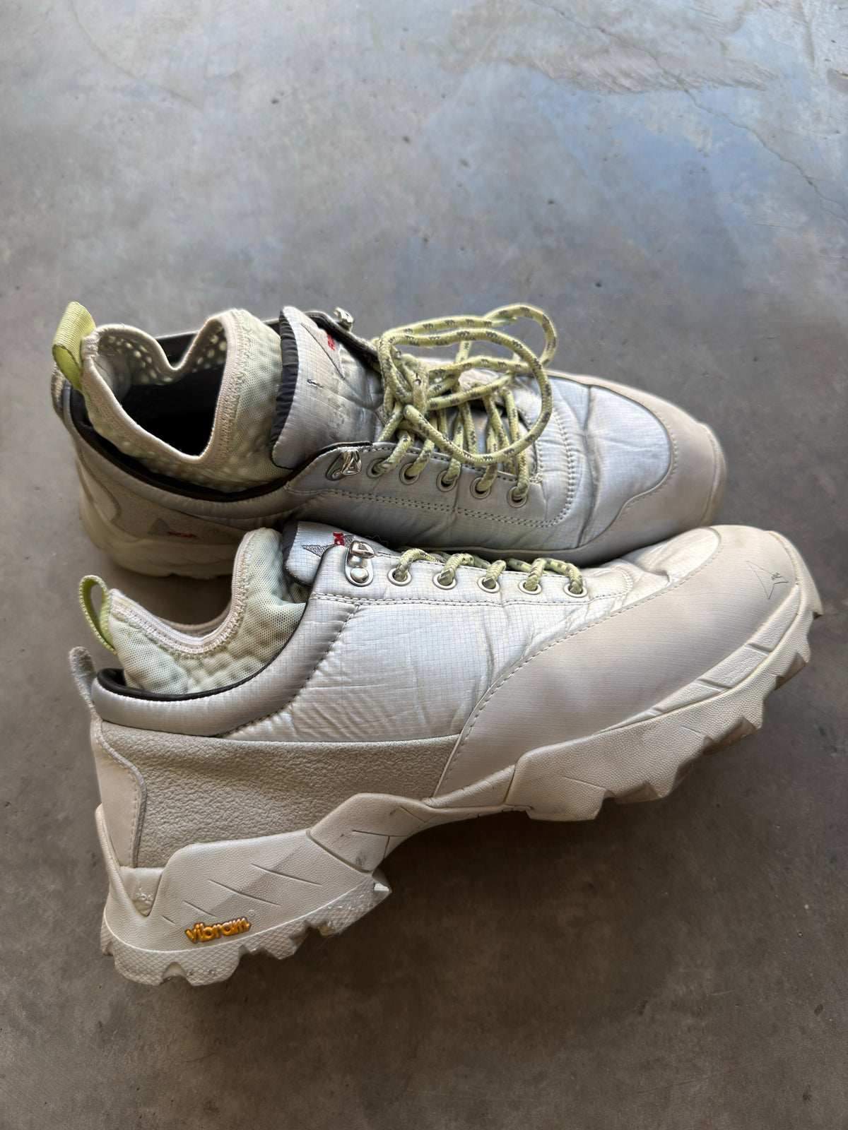 low top hiking boot