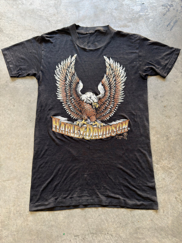 80s 3D emblem tee