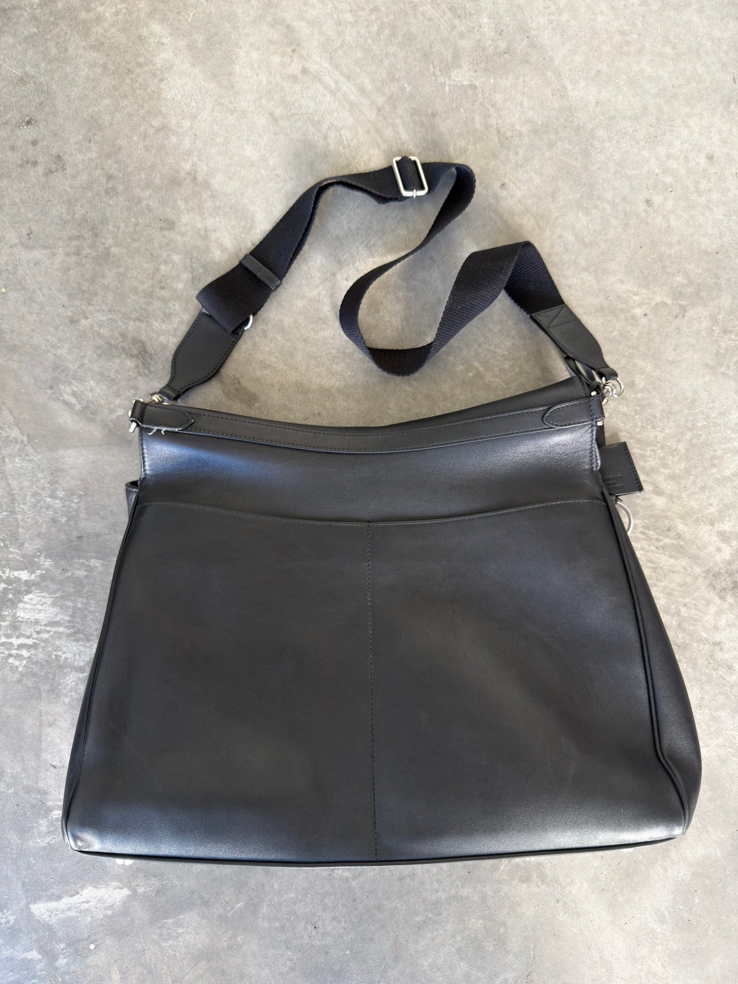 Balenciaga rodeo messenger bag