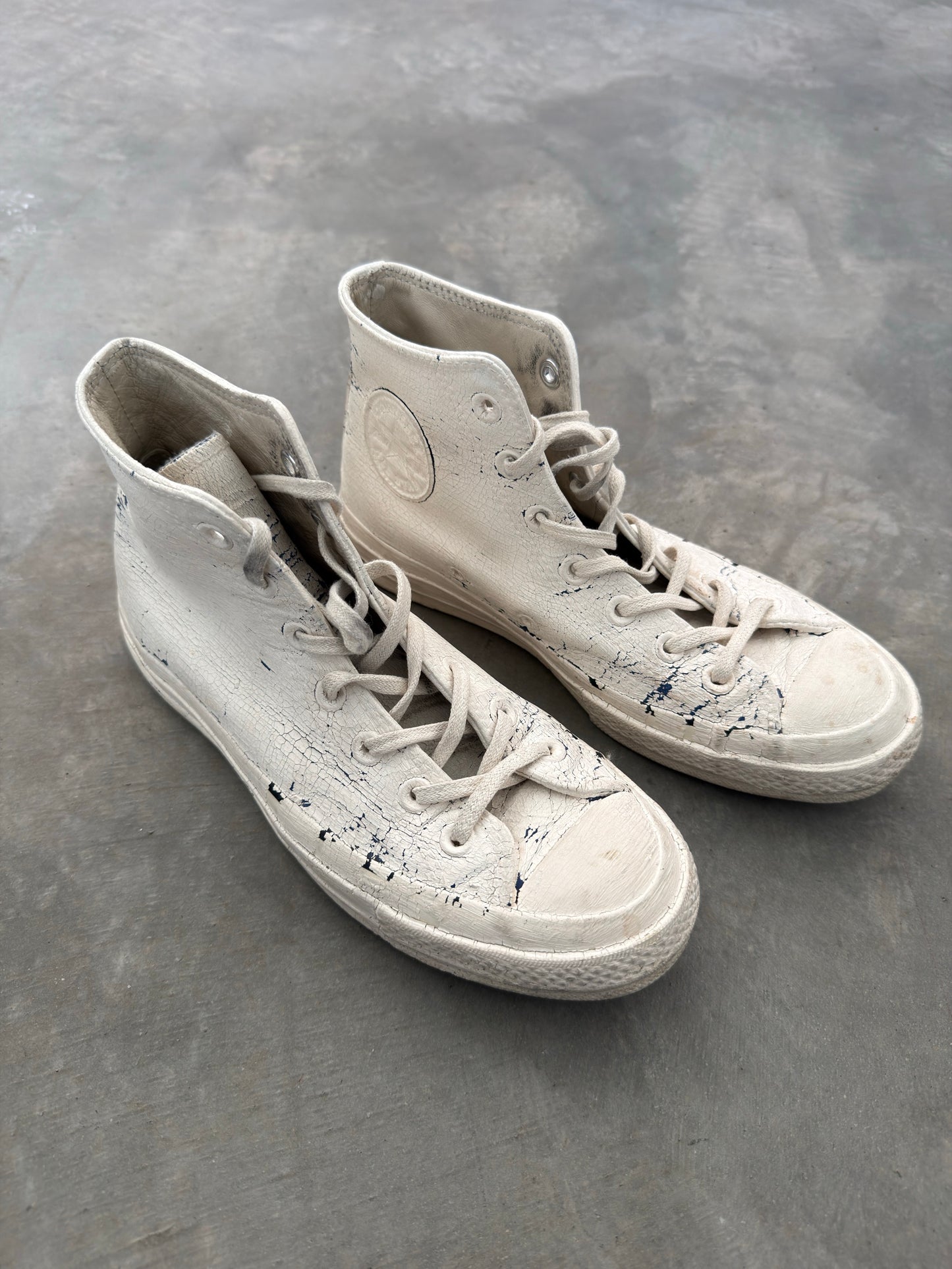 Maison Margiela x converse painted blue