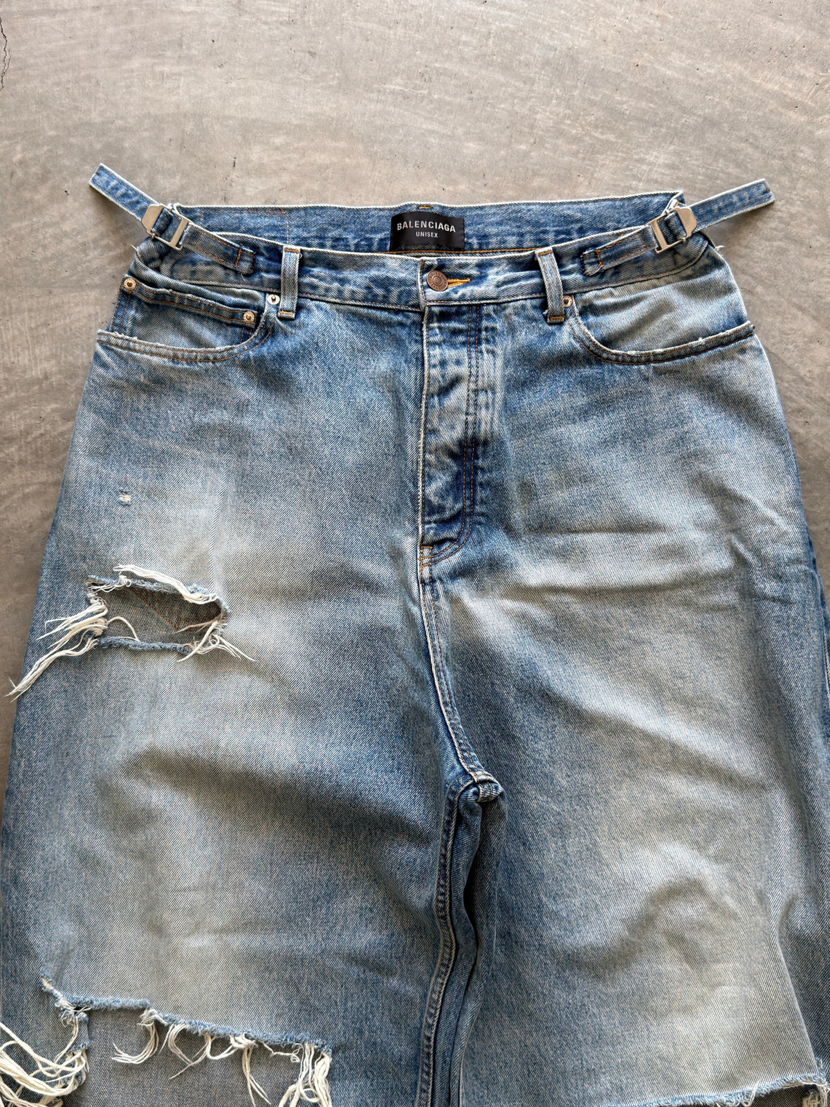 Fall 22 skater jeans (paper tab)