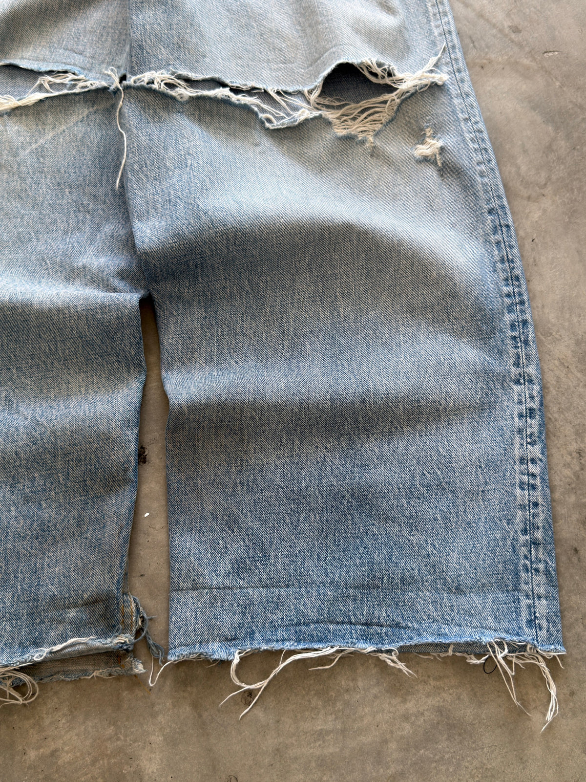 Fall 22 skater jean (black tab)