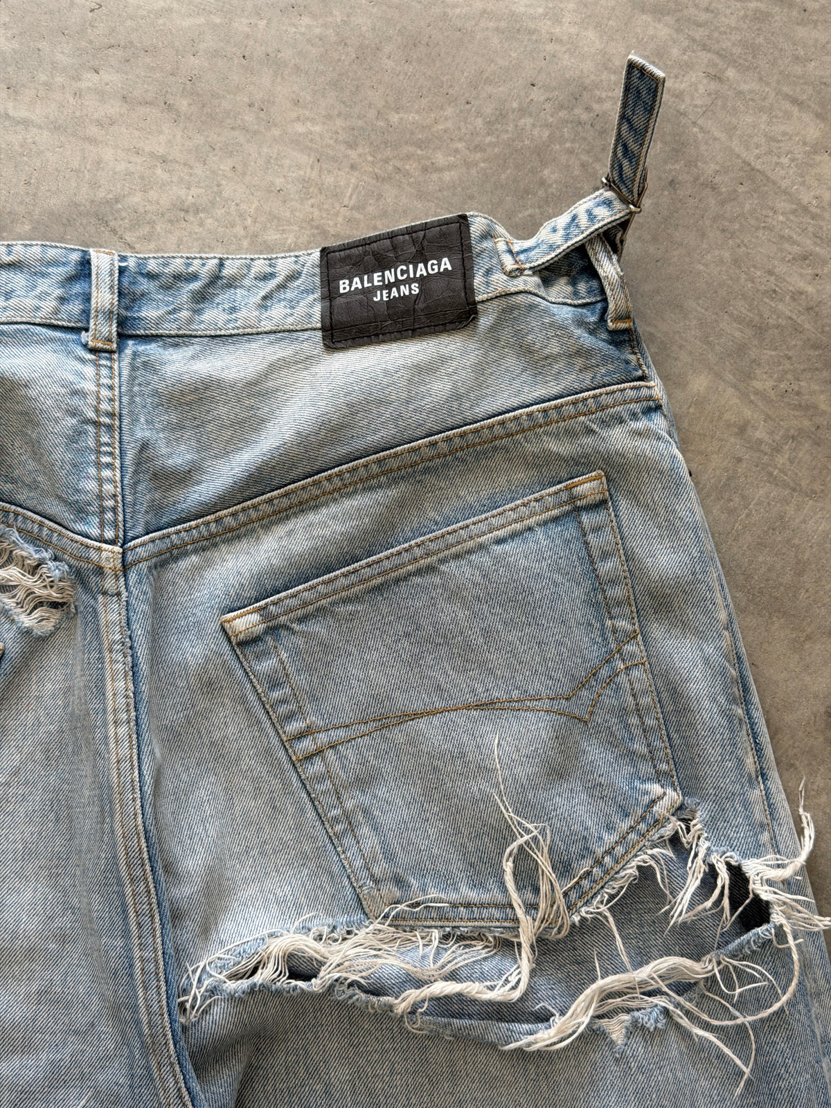 Fall 22 skater jean (black tab)