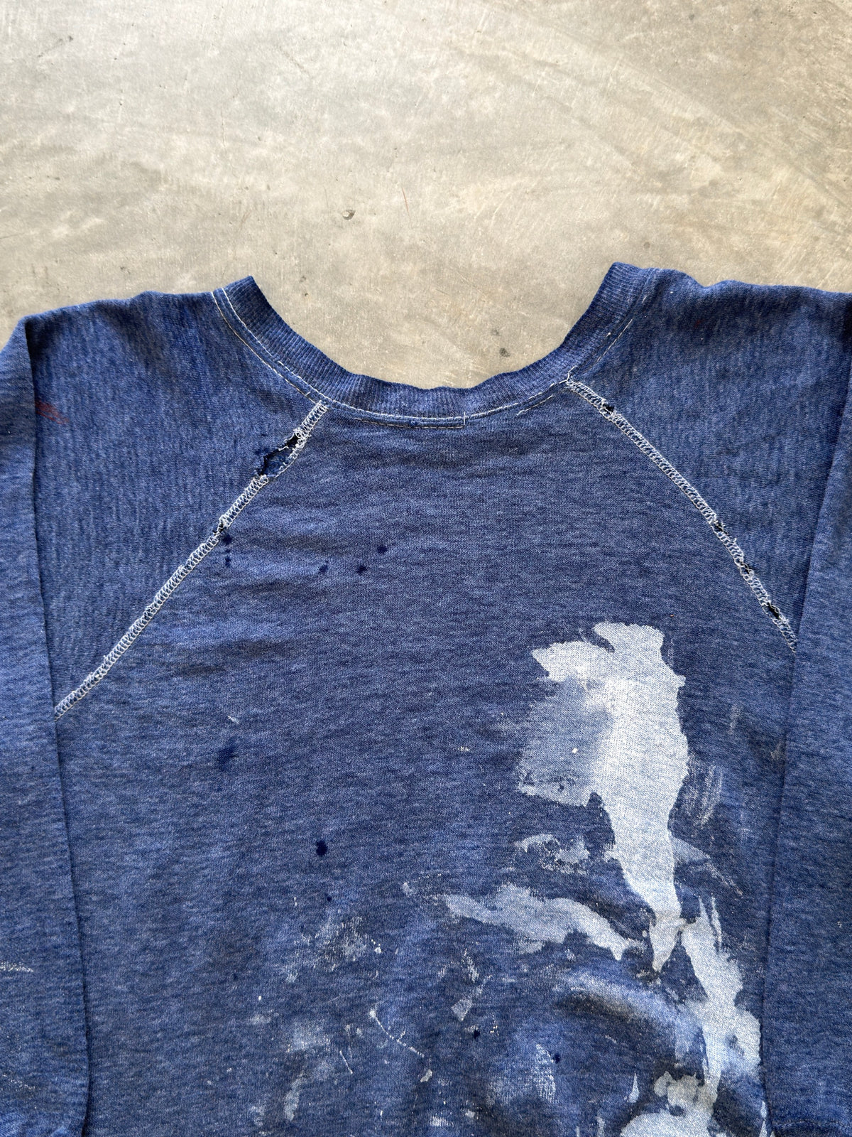 80s thrashed crewneck