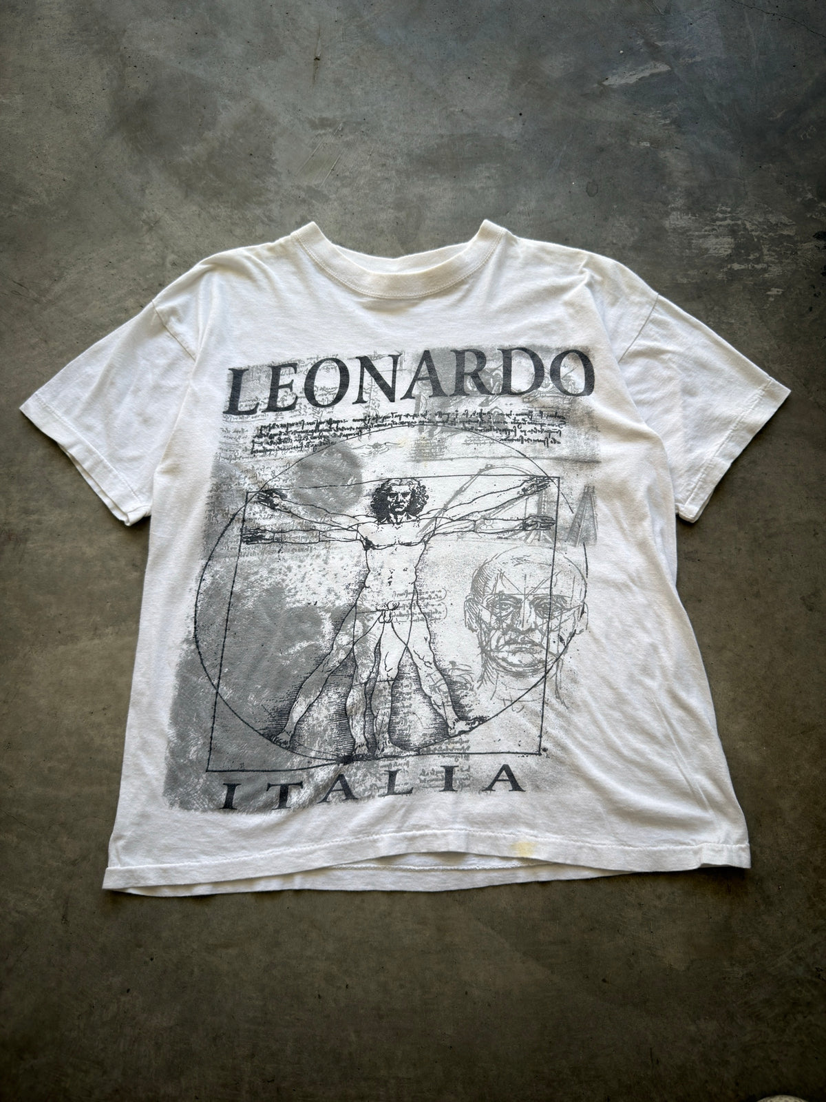 Leonardo Da Vinci "vitruvian man" tee