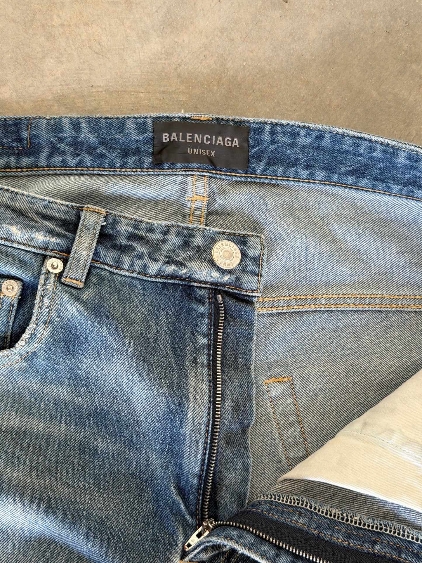 Balenciaga SS23 mudshow denim