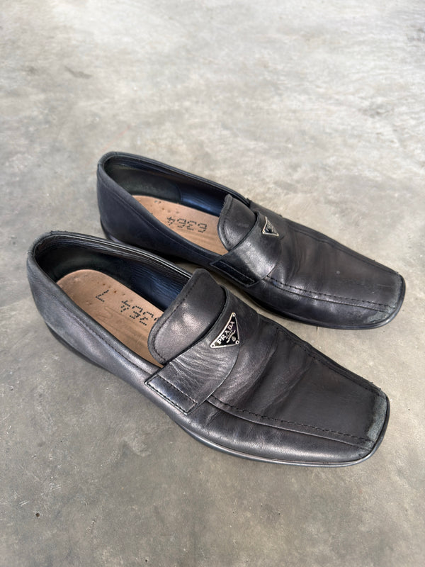 vintage sport loafers