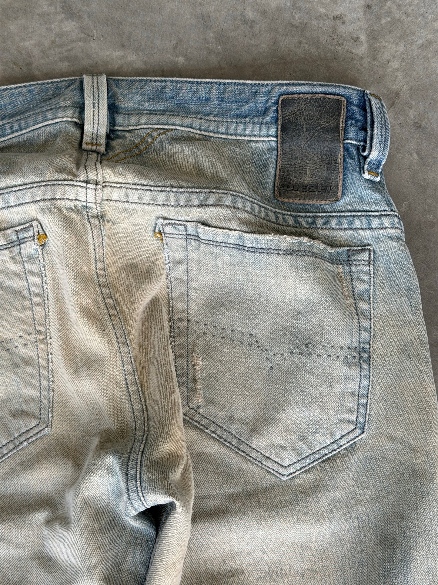 vintage sand wash diesel jeans