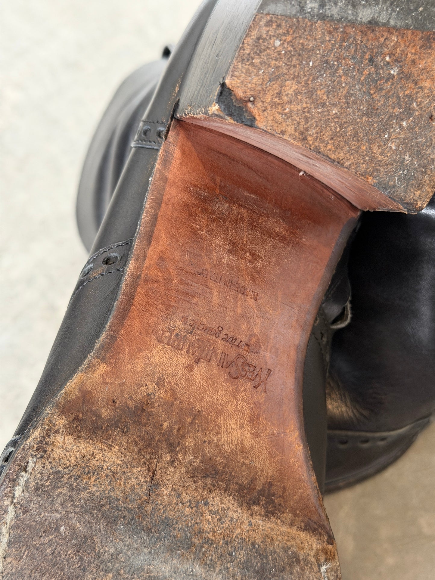 Yves Saint Laurent Johnny boot