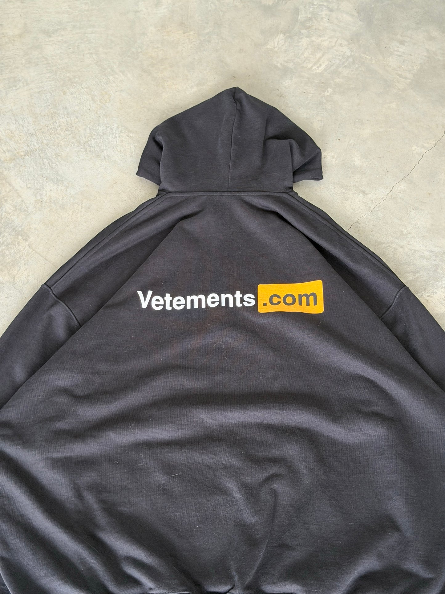 Vetements.com hoodie
