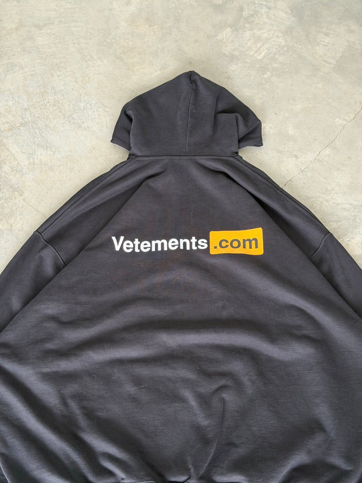 Vetements.com hoodie